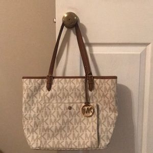 Michael Kors purse